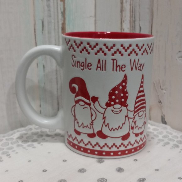 "Single All The Way" Gnome Christmas Coffee/Cocoa Mug - Picture 2 of 5